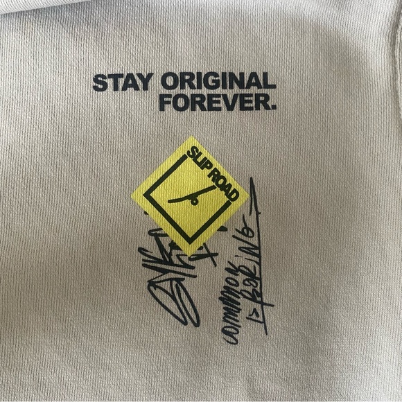 Zara kids sweatshirt  size 6 - Picture 3 of 4